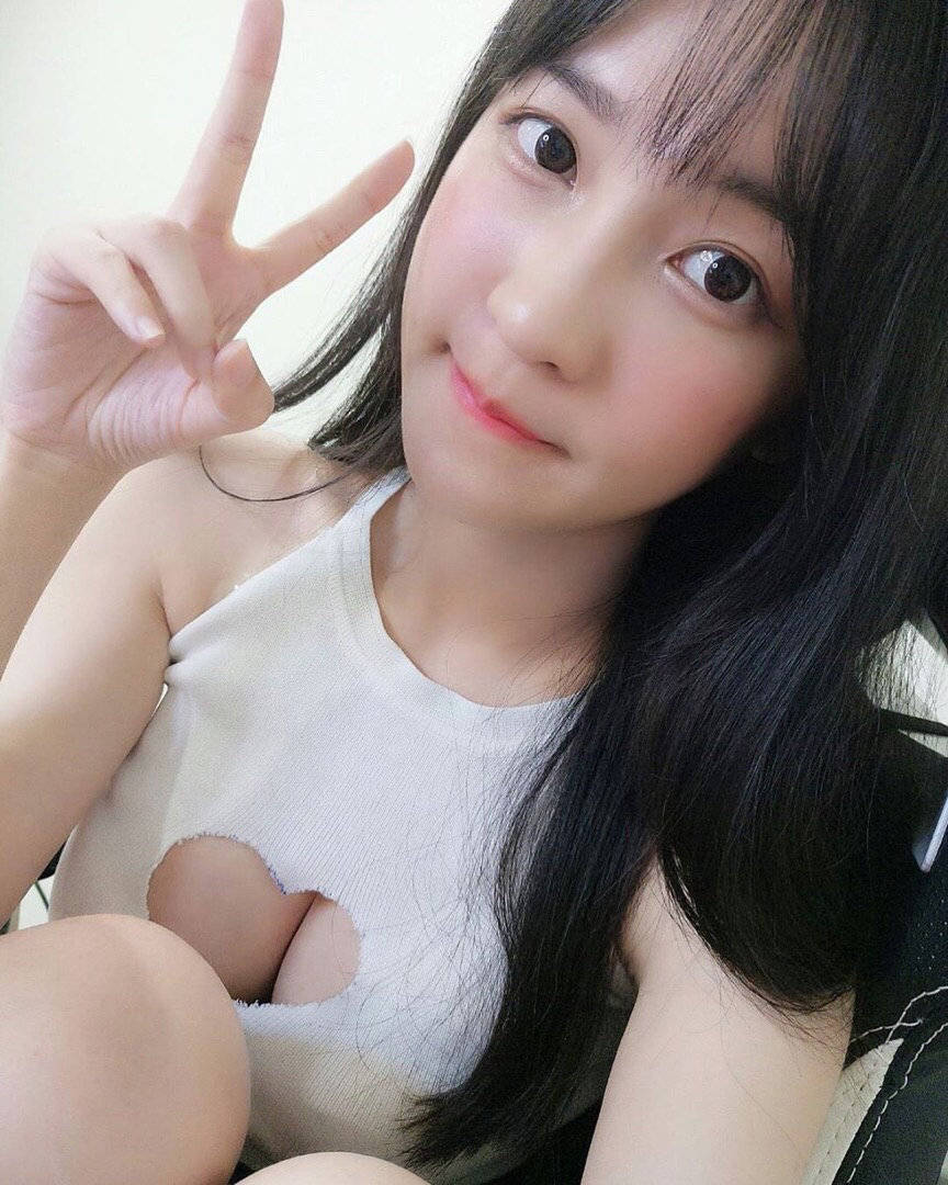 乖巧可爱的小迷妹兼职